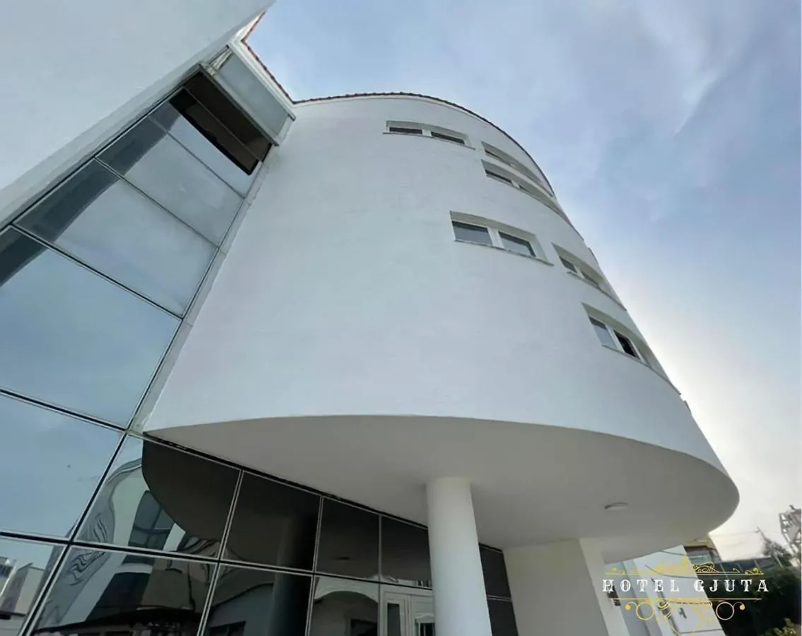 Hotel Gjuta Farke e Madhe
