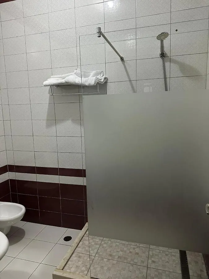 Hotel Gjuta Farke e Madhe