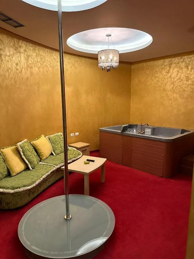 Hotel Gjuta Farke e Madhe Albania