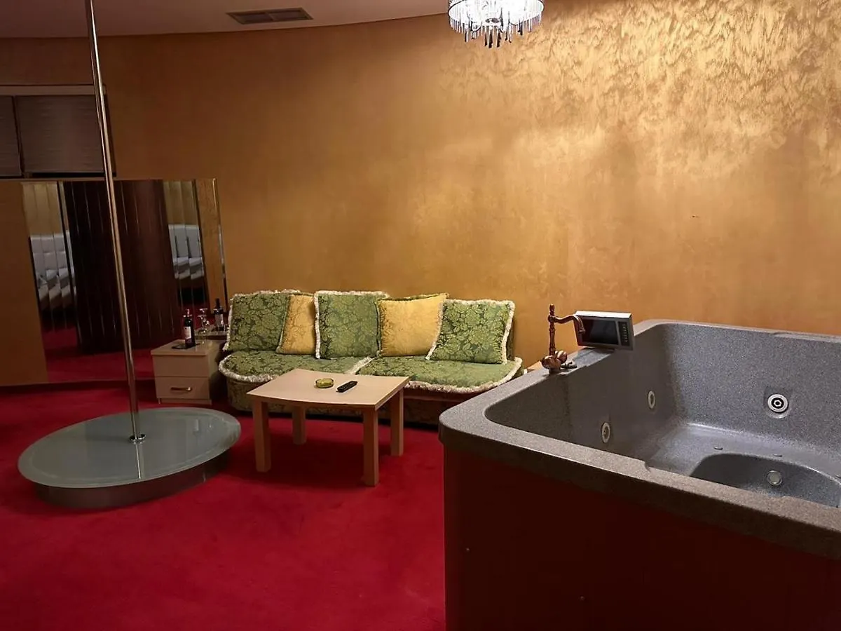 Hotel Gjuta Farke e Madhe