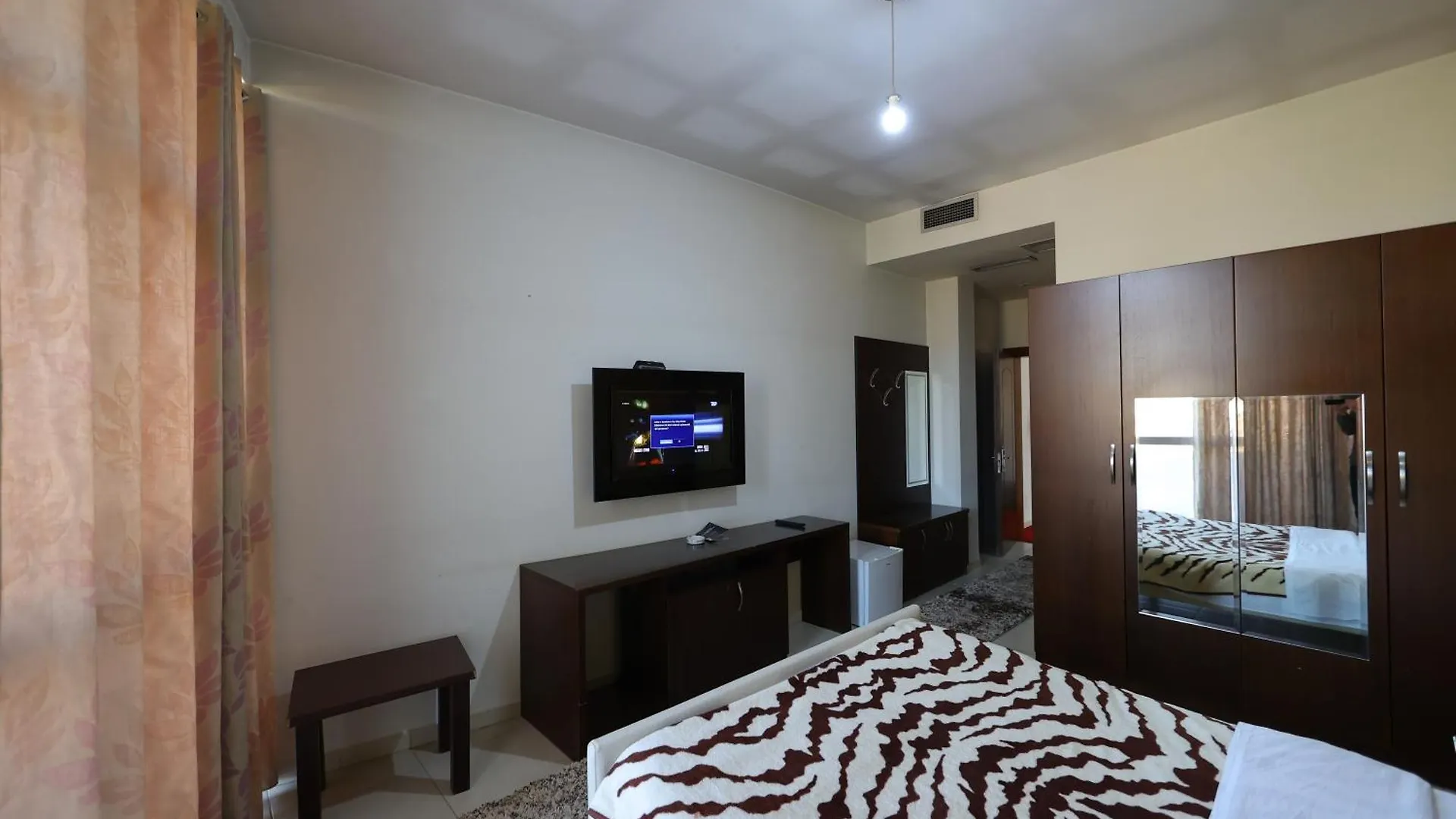 ****  Hotel Gjuta Farke e Madhe Albania