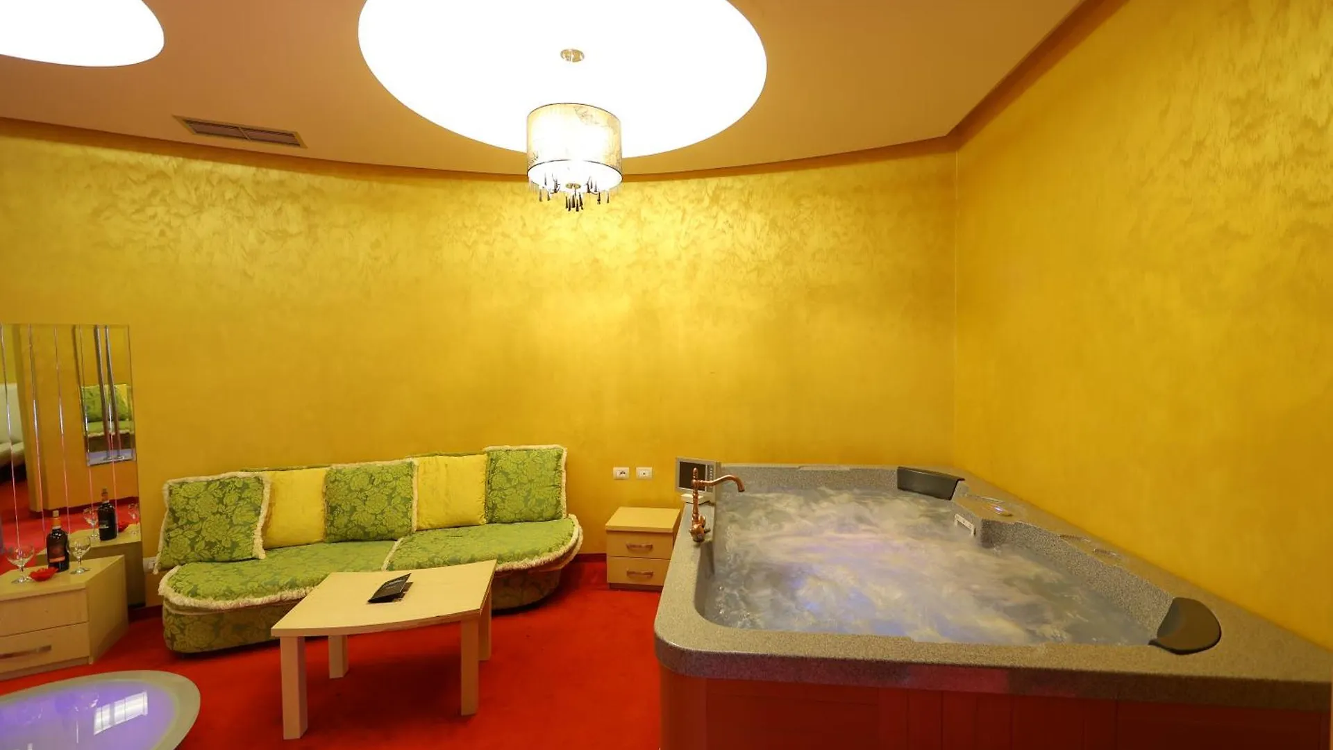 Hotel Gjuta Farke e Madhe 4*,  알바니아
